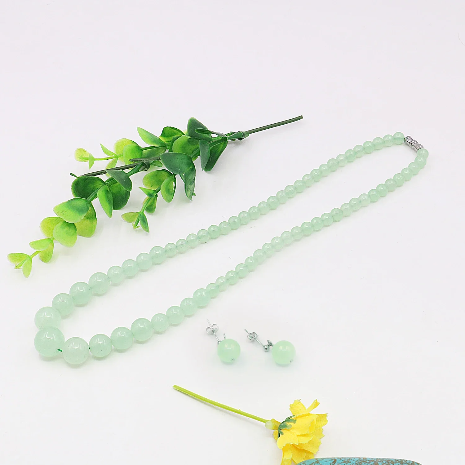 6-14mm Natural Green Chalcedony Tower Shaped Round Bead Necklace,Transparent Stone Jewelry Necklace,Women Gift, Rotating Buttons