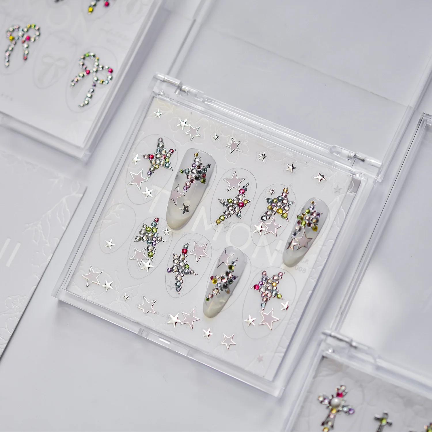 새로운 네일 다이아몬드 쥬얼리 럭셔리 다이아몬드 장식 가장자리 아크형 풀 다이아몬드 라이트 스타 크로스 네일 데코레이션 스티커 DIY