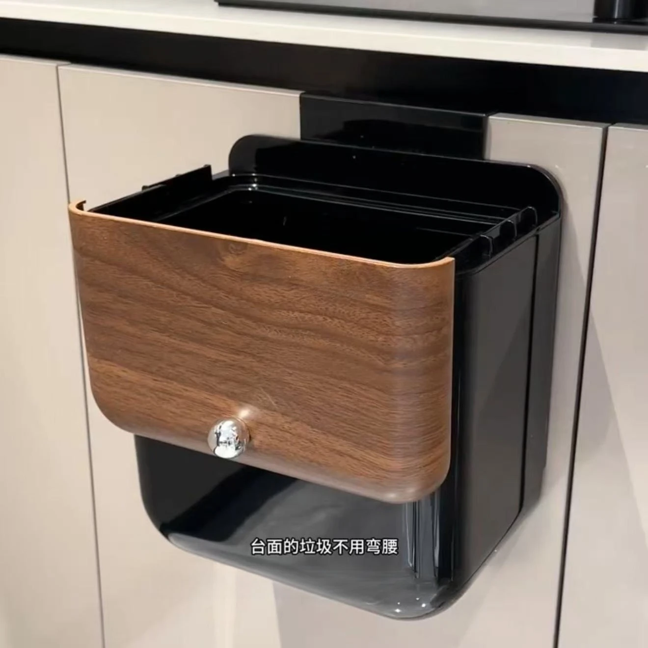 Medieval style kitchen trash can household wall-mounted no-bend wastepaper basket high value large capacity trash can with lid