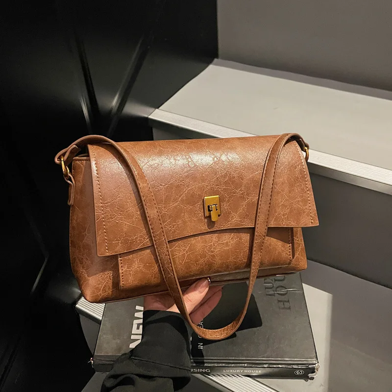 

2025 Fashion Square Bag, Spacious Shoulder Purse for Women, Casual Crossbody Tote, Versatile Day-to-Night Bag, Textured Sling