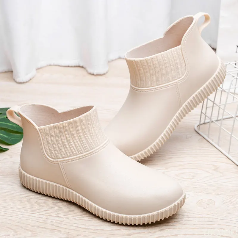 Fashion Women\'s Rain Boots Low-top Waterproof Ladies Rain Shoes Slip on Summer Woman Rubber Shoe Fashion Washing Car Ankle Boot