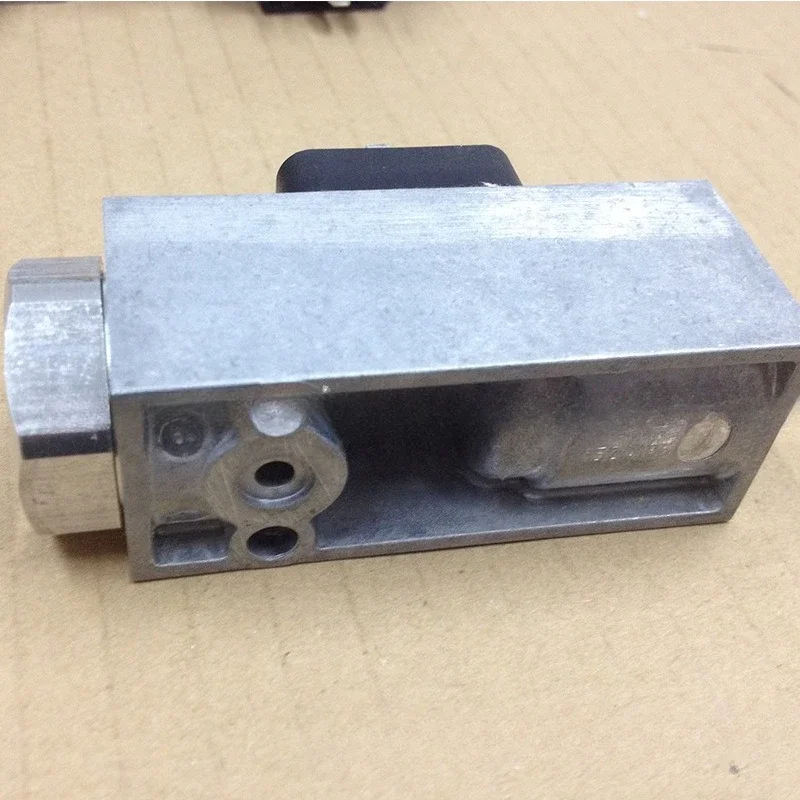 

2026 NORGREN 18D series pneumatic pressure switch 0880300