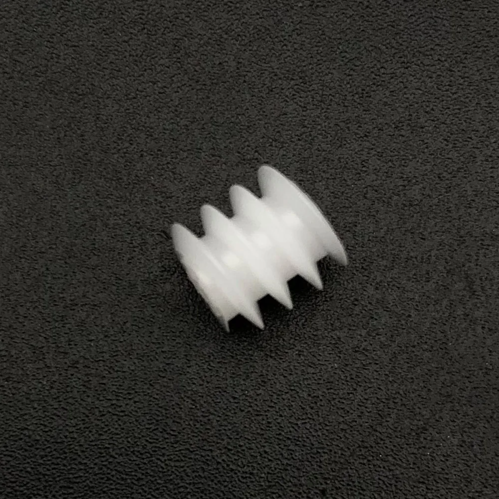 100Pcs/Lot Dia.6MM X L/H 6MM Bore Aperture Hole 1.45MM 1.5MM 1.5A 0.5M661.5A 0.5 Module 0.5M Plastic Spindle Worm Reduction Gear