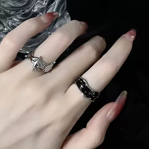 Fashion Silver Color Irregular Stars Open Rings For Women Vintage Punk Black Crystal Drip Oil Couple Ring Jewelry Party Gift