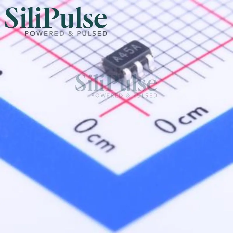 (5-20pcs) LM8261M5X/NOPB SOT-23-5 100% Original In Stock 12V/us 1.05uA 24MHz