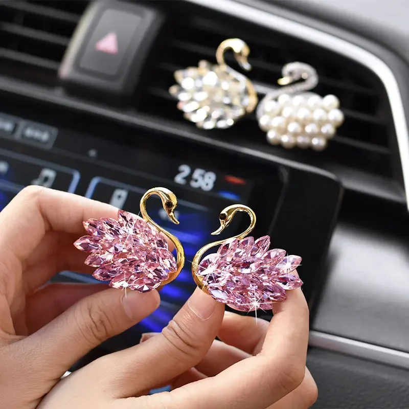 Car air outlet aroma swan fragrance pearl rhinestone car perfume clip cartoon air conditioning decoration cute