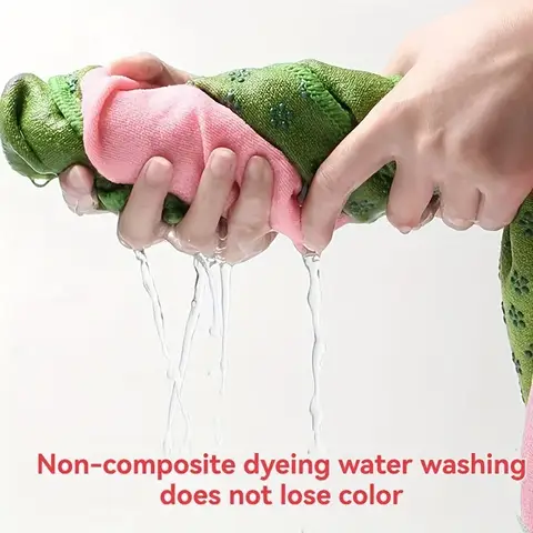 8 best sales फिसलन रहित योग तौलिया - №5