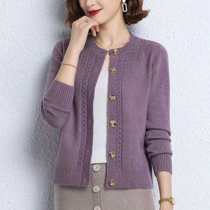 2023 New Autumn Fashion Solid Color Simple Round Neck Panel Button Knitted Cardigan Temperament Commuter Women\'s Loose Sweater