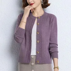 2023 New Autumn Fashion Solid Color Simple Round Neck Panel Button Knitted Cardigan Temperament Commuter Women's Loose Sweater