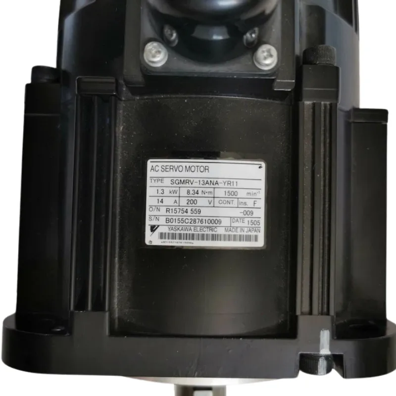 

Серводвигатель Yaskawa SGMRV-13ANA-YR11, новый в коробке, ускоренная доставка