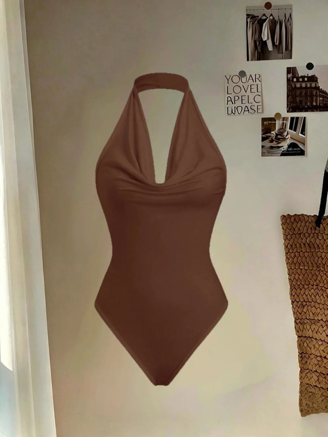 Damen-Body mit Neckholder-Ausschnitt, ärmellos, drapiert, hoch geschnitten, figurbetont, Y2K, sexy, für Urlaub, Party, Freizeit, Basic, einteiliges Oberteil – Detail 7