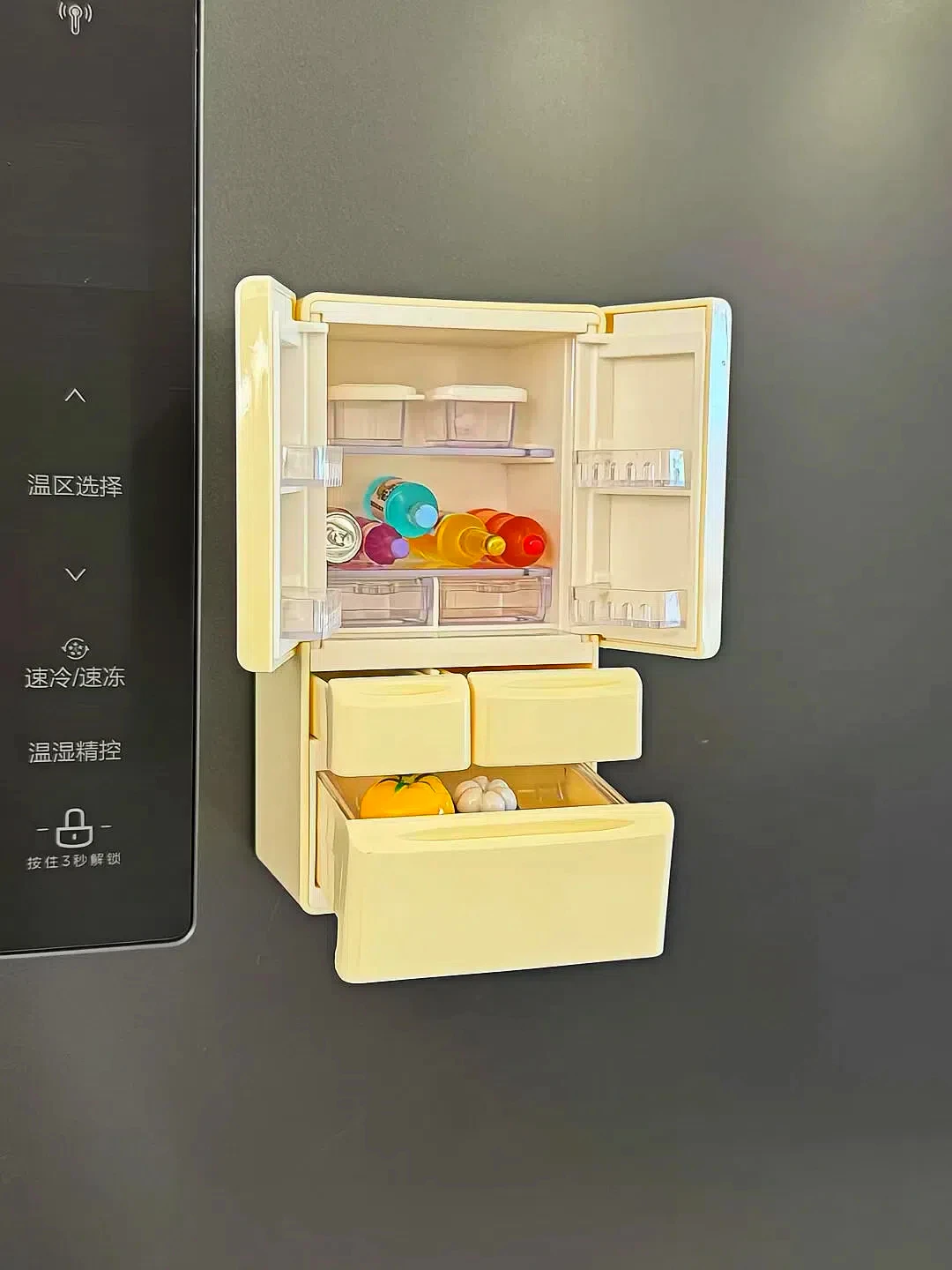 Simulation refrigerator sticker personalized creative 3D miniature model mini kitchen