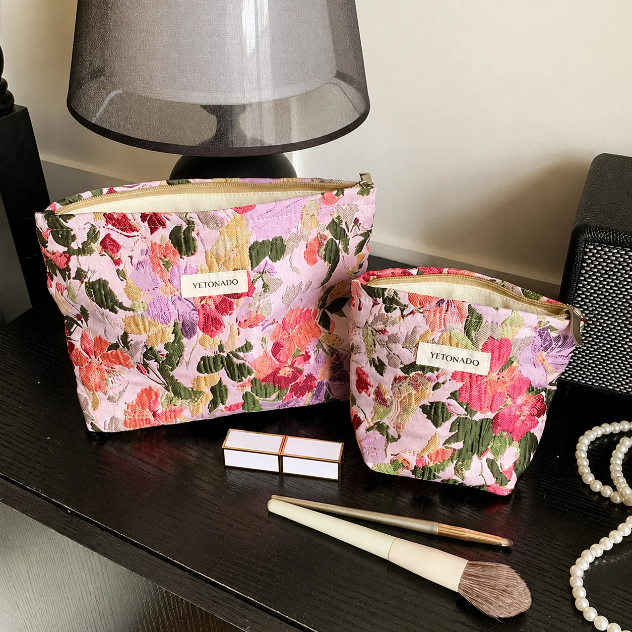 Cotton Cosmetic Bag Floral Embroidered Skincare Bag Makeup Pouch Fresh Floral Embroidered Cosmetic Bag For Vacation Cosmetics