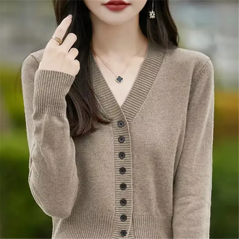 

Spring Autumn New Knitted Cardigan Sweater Women Fashion V-Neck Long Sleeve Office Short Knitwear Coat Loose Female Tops T1472