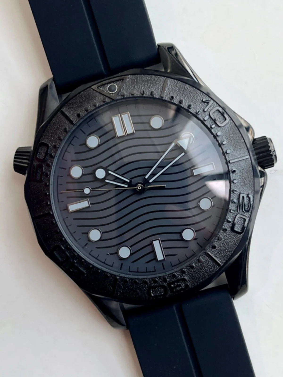 Reloj ensamblado personalizado sin etiqueta Seamaster 300 reloj mecánico para hombre movimiento suizo ETA2824-2 SW200 resistente al agua