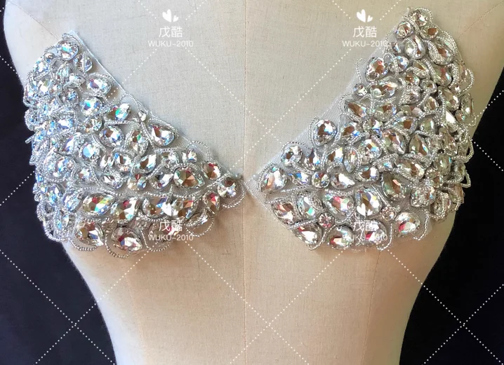 Hand embroidered new applique rhinestones hand fashion China windbreaker clothing bag diy accessories shoulder brooch.