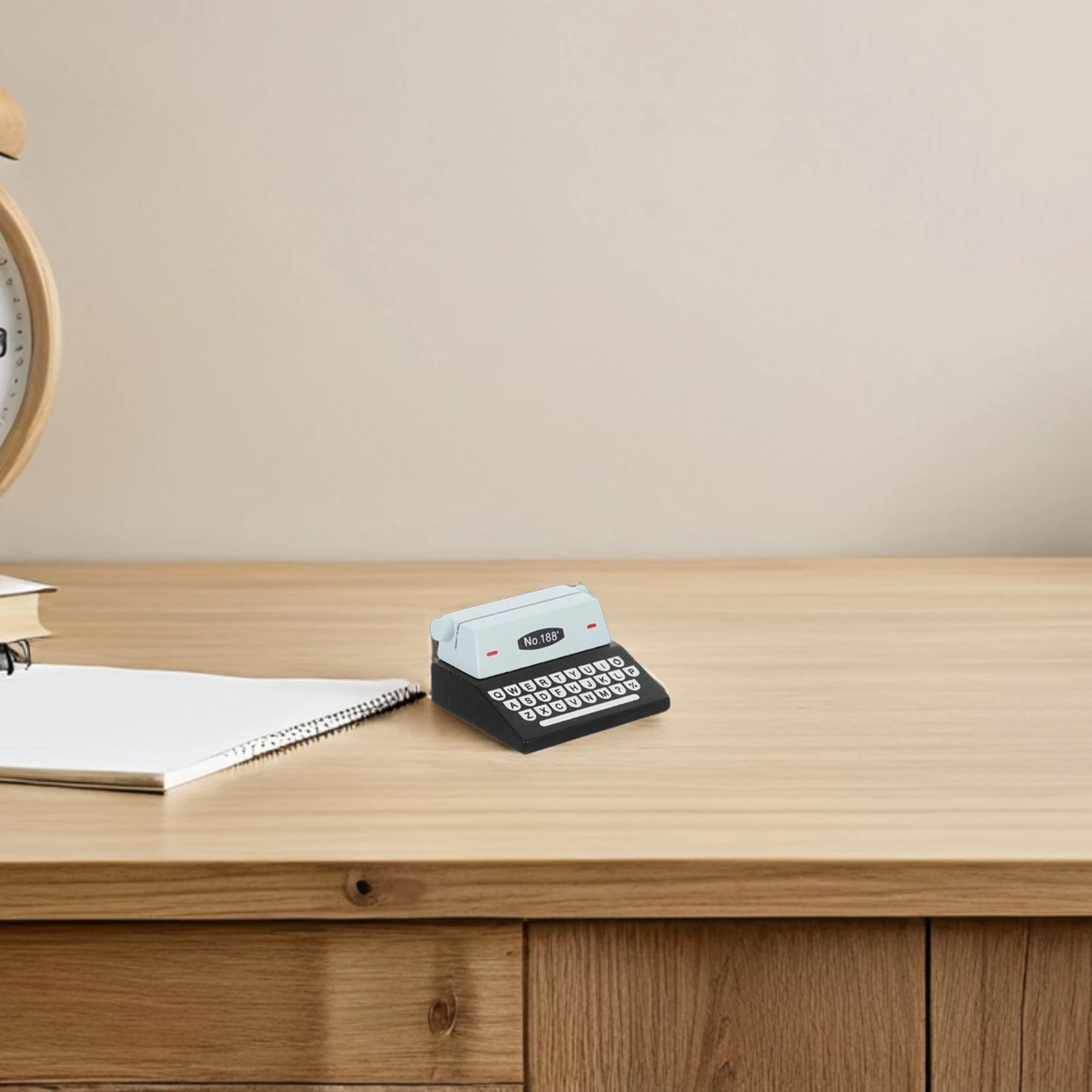 Machine à écrire, dossier de messages, décoration de maison, porte-carte, documents de Table pour bureau