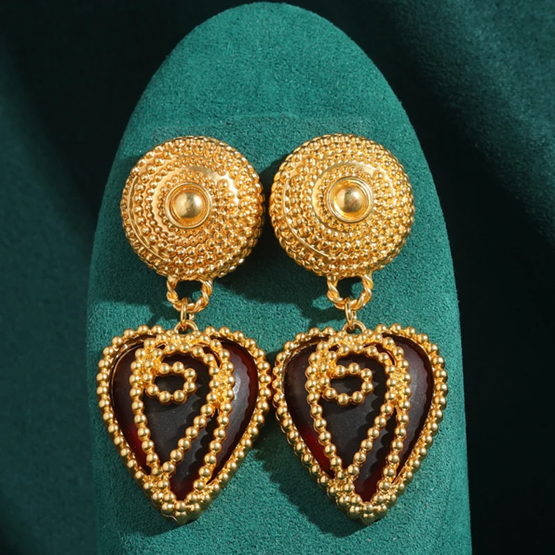 

Retro Outfit Vintage Fashion Black Heart Earrings Woman Antique Gold Color Jewelry Drop Accessories 2025 Trend Luxury Designer