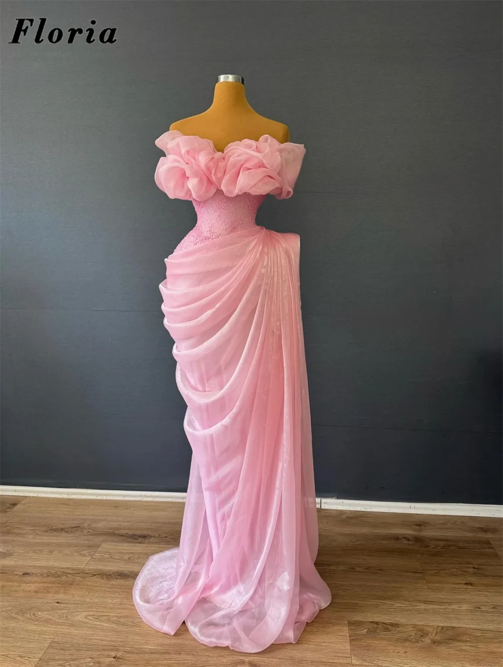 

Simple Pink Organza Prom Dresses Customized Off Shoulder Ruffles Women Evening Dress Vestidos De Gala Party Gowns Engagement