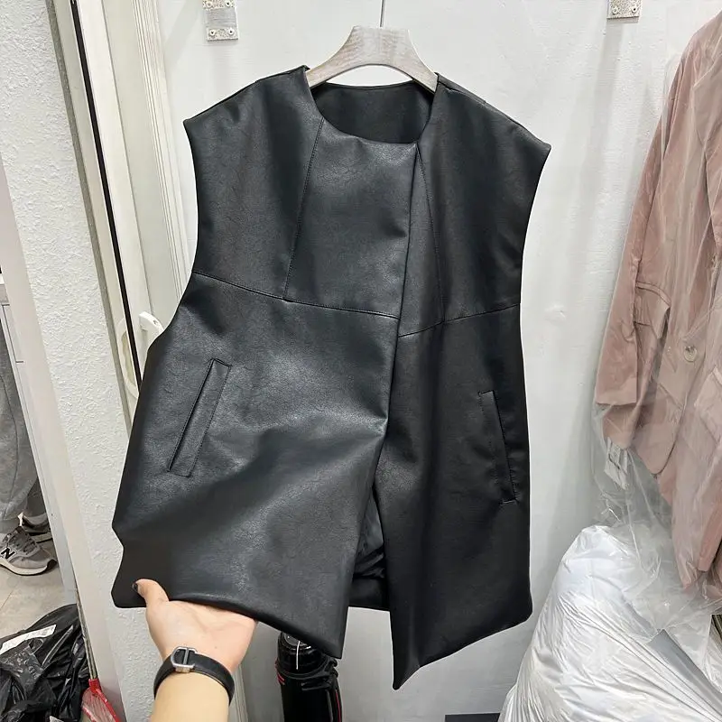 

Pu Black Vest Women's Spring And Autumn 2024 New Fashion Sleeveless Round Neck Kam Shoulder Coat Top