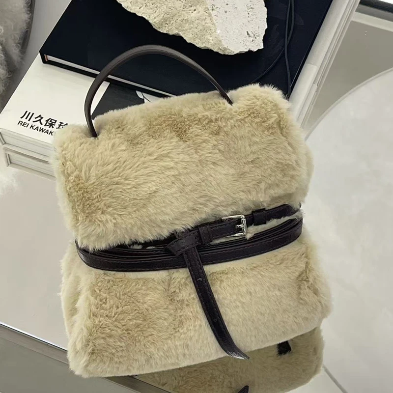 

Модные маленькие сумки из натурального меха для женщин, роскошные дизайнерские сумки, кошельки, новинка 2025, ремень с ручкой из овечьей шерсти, пряжка через плечо