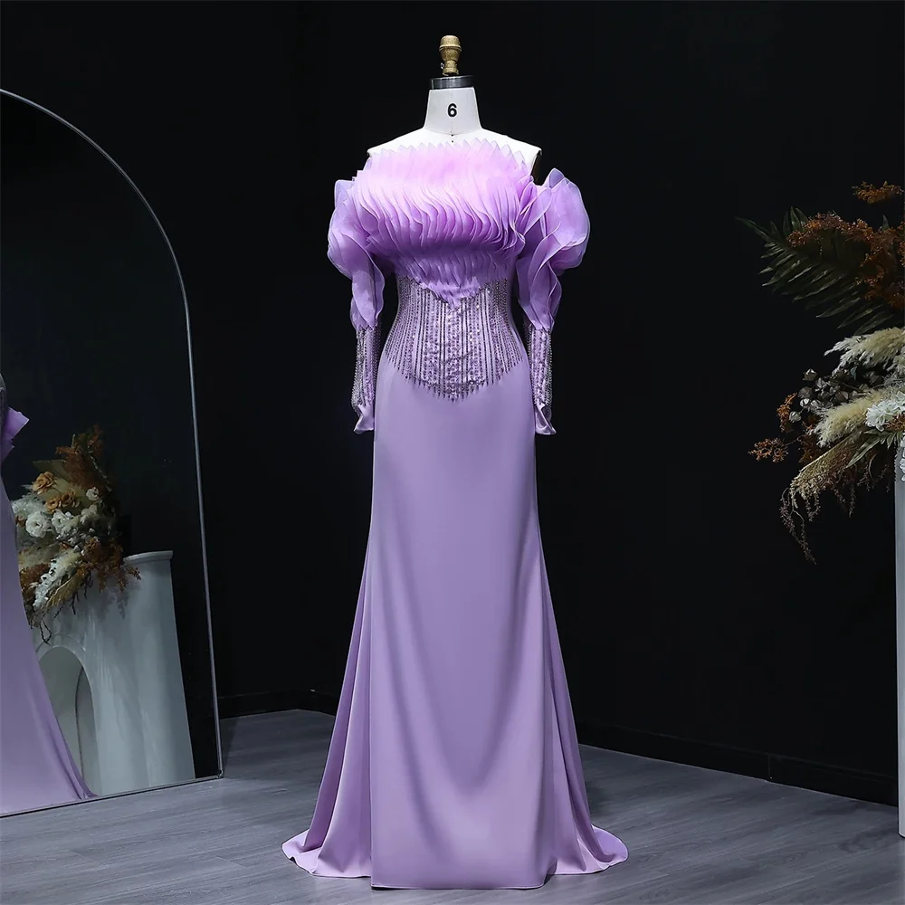 

Premium exclusive customization creates distinctive styles. Fine materials and crafts reflect extraordinary elegant temperament.