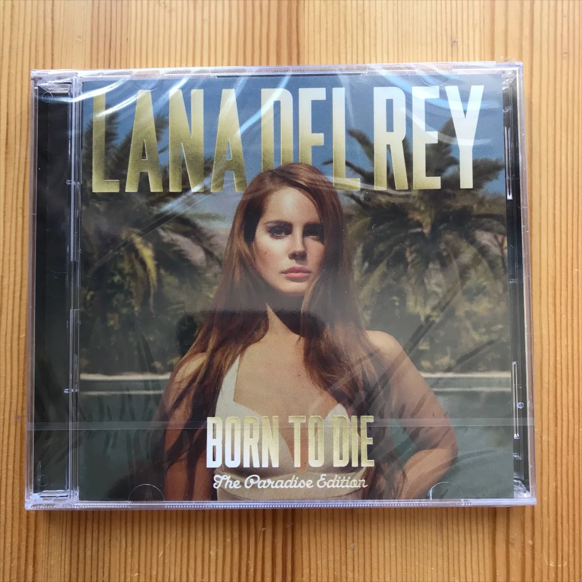 Lana Del Rey Born To Die Paradise CD - إصدار فاخر جديد تمامًا غير مفتوح 2CD، ألبوم Pop ريترو قابل للترتيب لمحبي Lana Del Rey