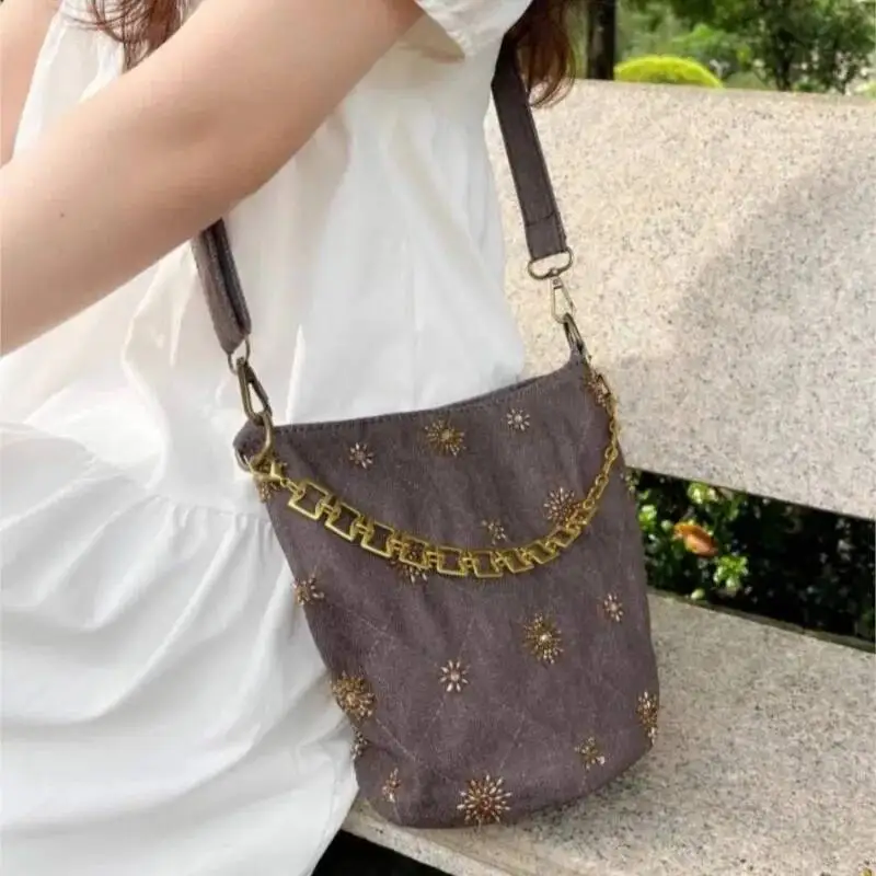 

Retro Denim Bead Embroidery Shoulder Women Chain Quilted Large Capacity Handbag Ladies Haruku Versatile Crossbody Bag 2025