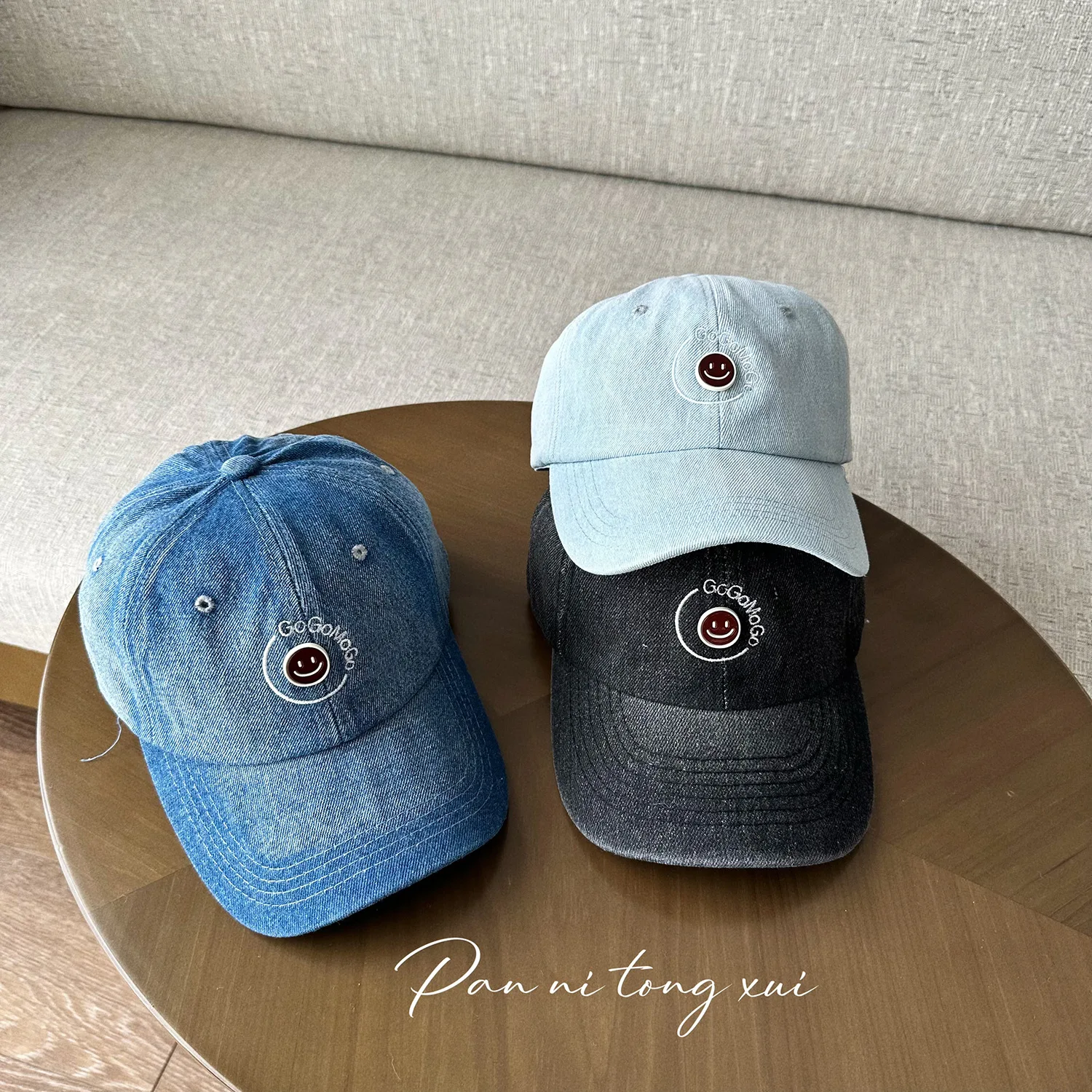 

Smiley face letter embroidery parent-child denim baseball cap women's washed soft top Korean version casual versatile old cap