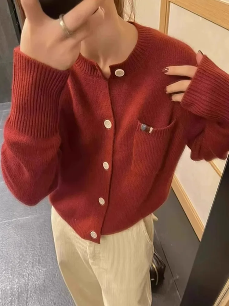 

2025 New Cisas Year Red round Ne Single Button Camere Long Sve Casual Knitted Sweater Soft Comfortable Women's Fas...