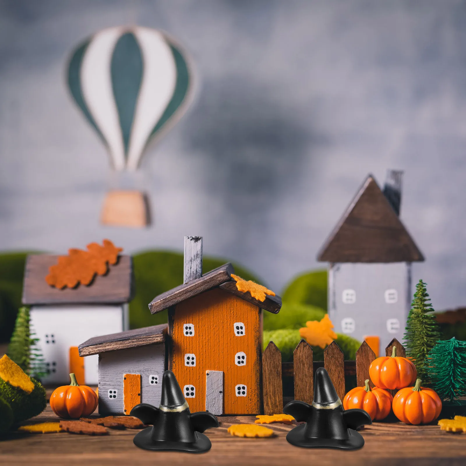 24 szt. Miniaturowe czarne kapelusze, małe dziergane ozdoby, świąteczne kapelusze bałwana, mikro-krajobraz, kapelusze dla zwierząt