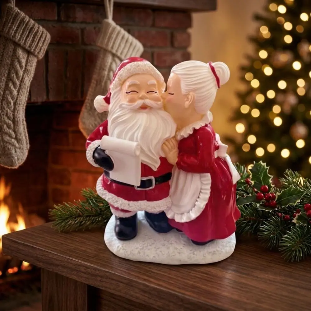 Resin Santa Couple Statue Red White Vintage Style Gnome Couple Figurine Decorative Detailed Santa Claus Figurine Home Decor