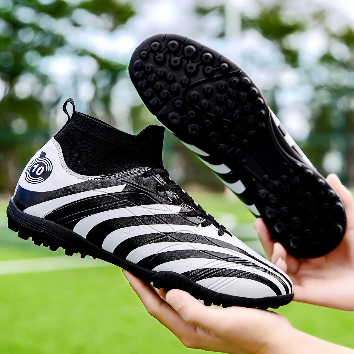 

Boots Hot Sale Men Soccer Cleats Football Shoes Outdoor Soccer Trainning Boots for Men Women Soccer Shoe Futsal Studded Footbal