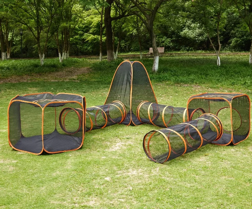 

Outdoor Pop Up Pet Tent with Cat Tunnels for Indoor Cats Outdoor Cat Enclosures and Easy Folding.