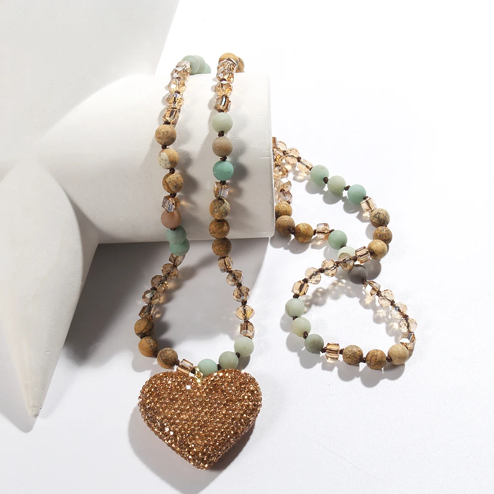 Moda Boho biżuteria 8mm kamień/szkło długie z węzełkami wisiorek kryształowe serce naszyjnik dla kobiet Boho prezent