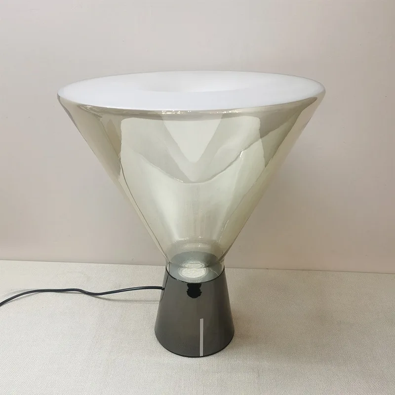 Nordic postmodern glass table lamp simple creative hotel decoration model room living room bedroom bedside lamp