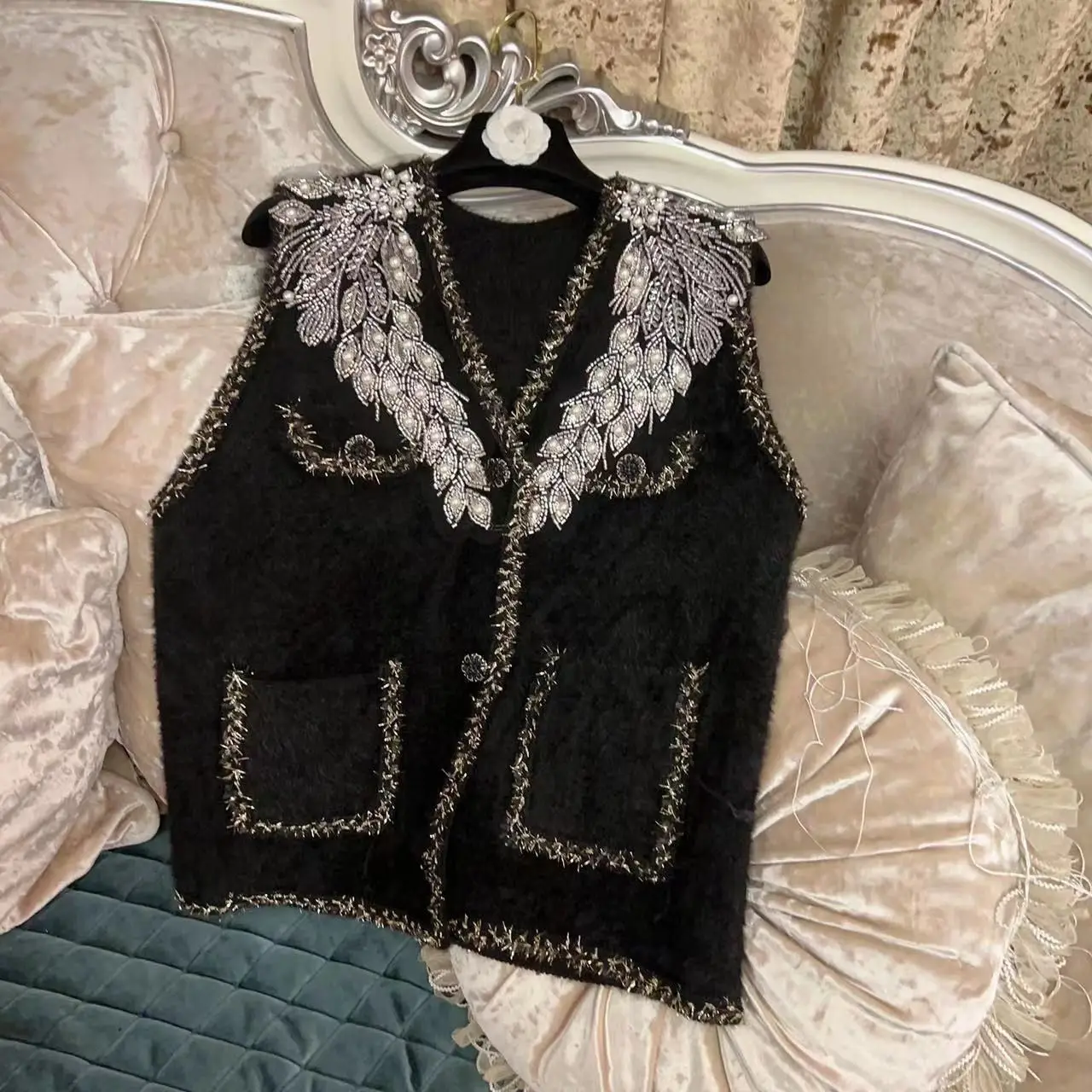 Luxury Pearls Beaded Wings Embroidery Plush Waistcoat Floral Rhinestones Mohair Vest Mink Cashmere Cardigan Tanks Tops