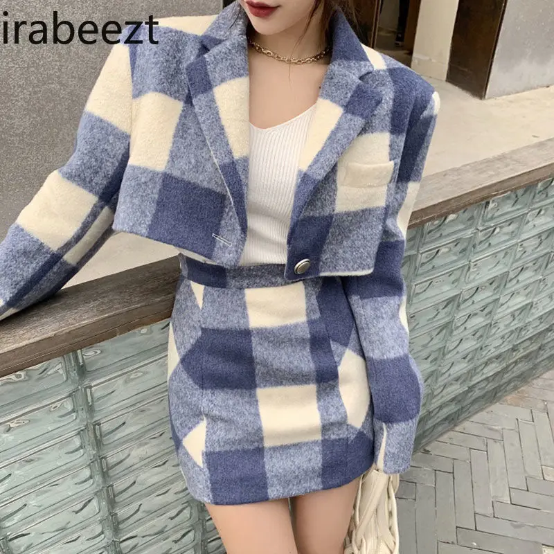 Short thickened plaid woolen coat for women 2024 spring and autumn new retro Hong Kong style high-waisted and thin skirt suit