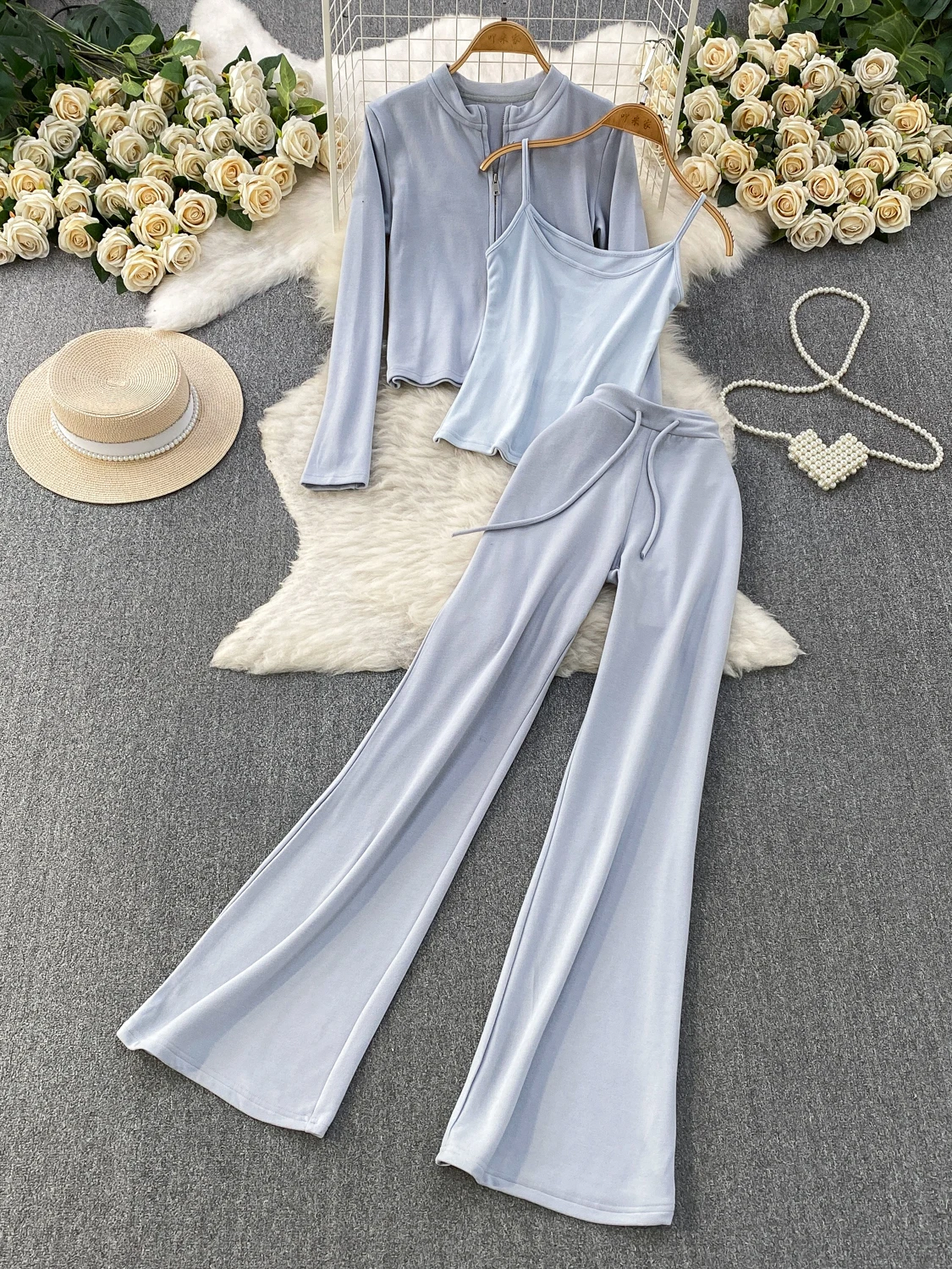 

Fashionable Three-Piece Women's Summer Korean Style Casual Zipper Open Cardigan Jacket Simple Strap Soft Sweater Pants Set