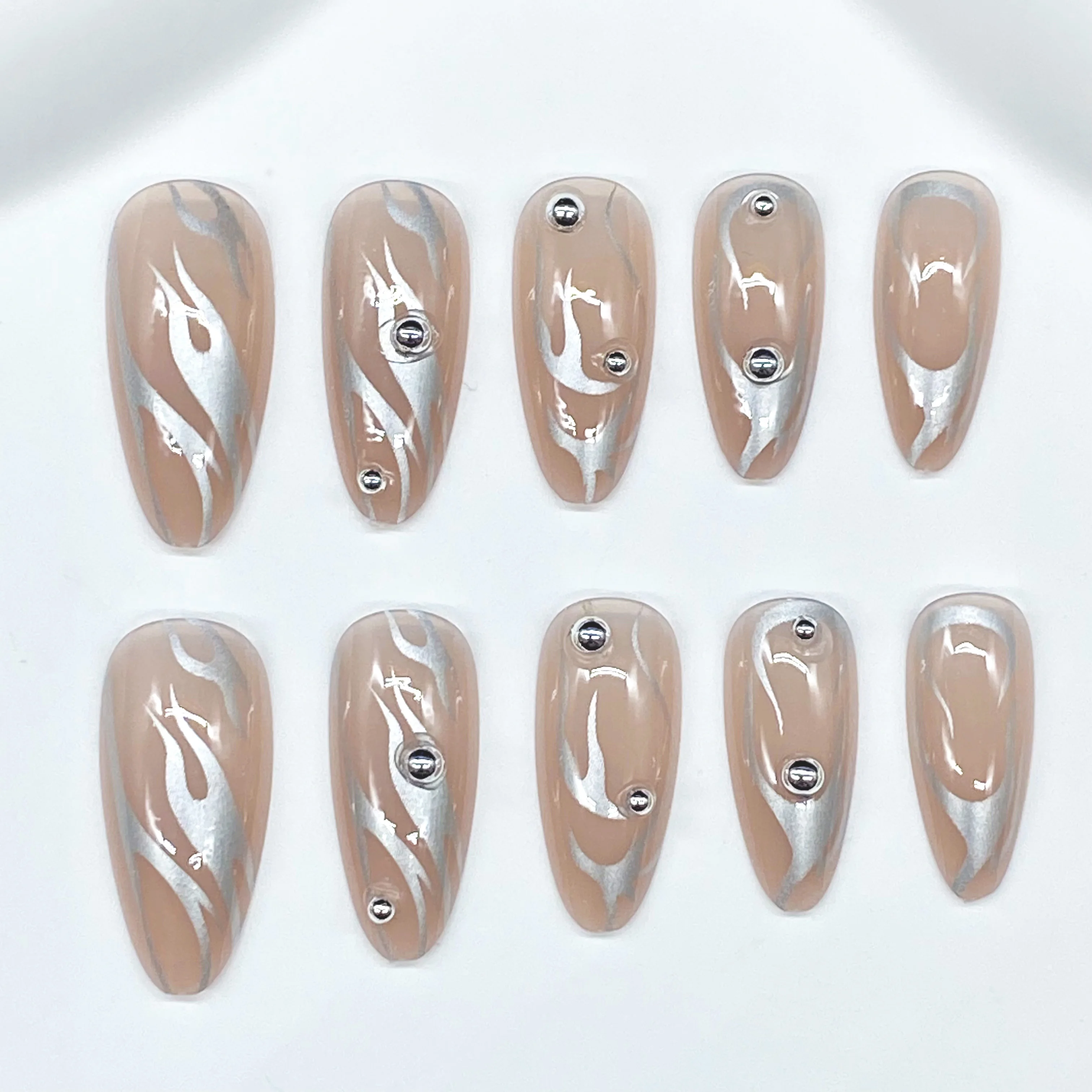 24pcs French y2k Fake Nails Press On Long Stiletto Almond Shape Wearable False Nails With Silver Water Wave Full Cover Nail