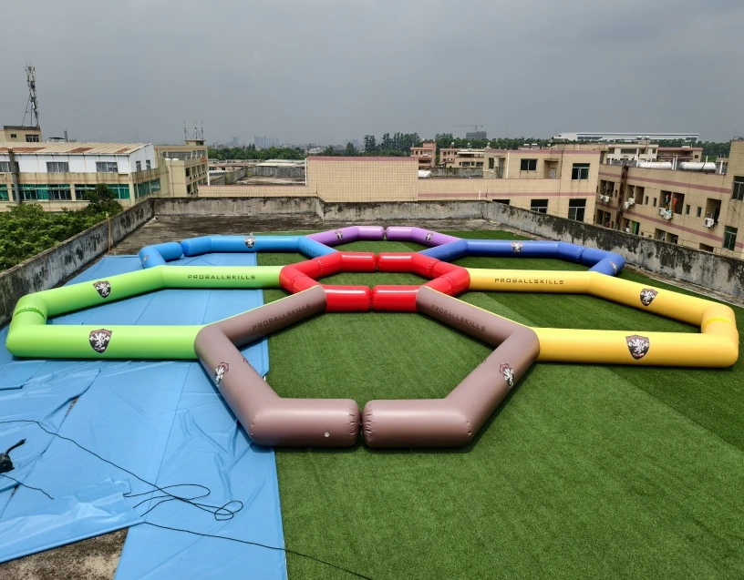 

Commercial Inflatable Football Pitch Airtight Portable 1V1 Futsal Near Me Soccer Pitch Tournament Soccer Beehive Field
