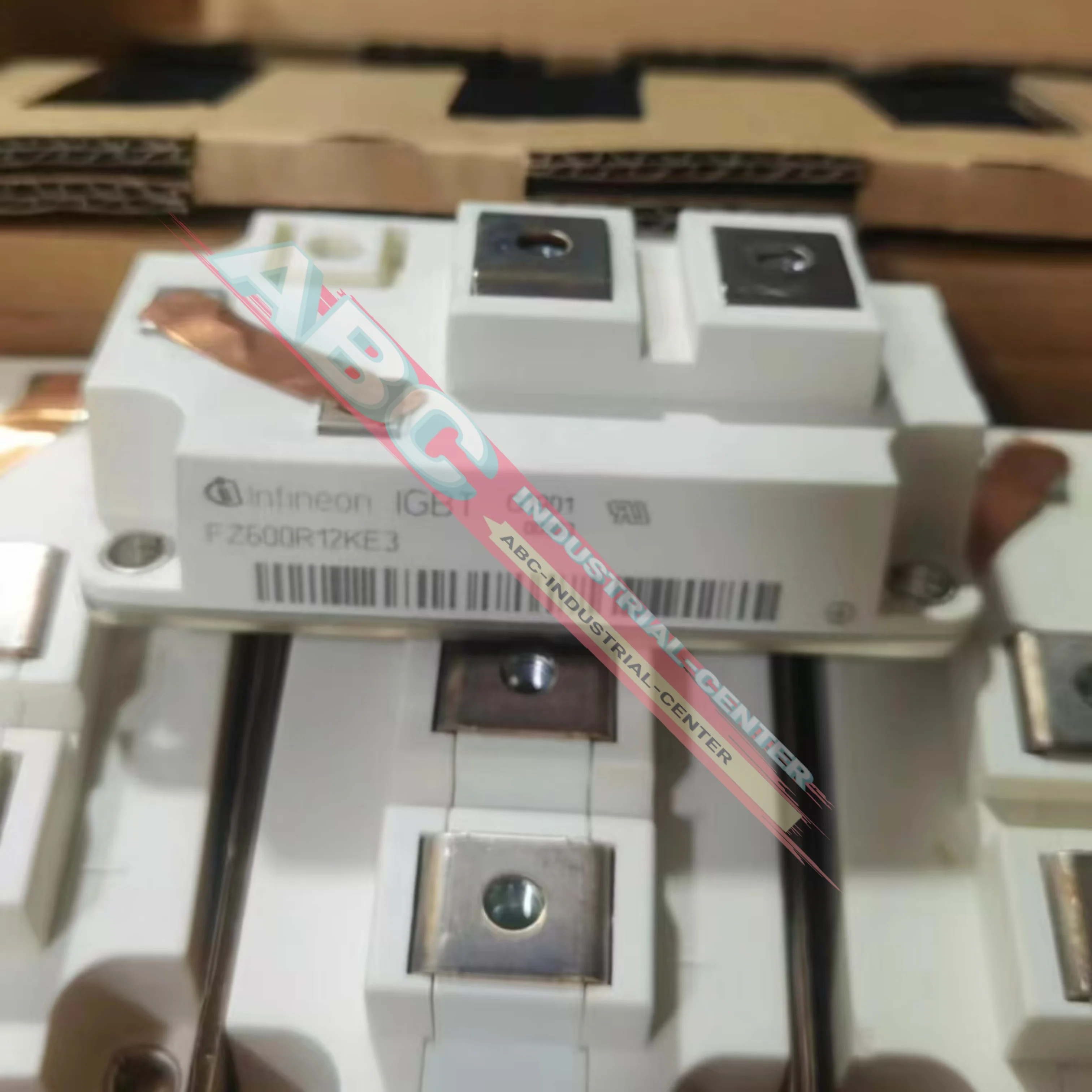 

Поставка модуля FZ600R12KE3 совершенно новый