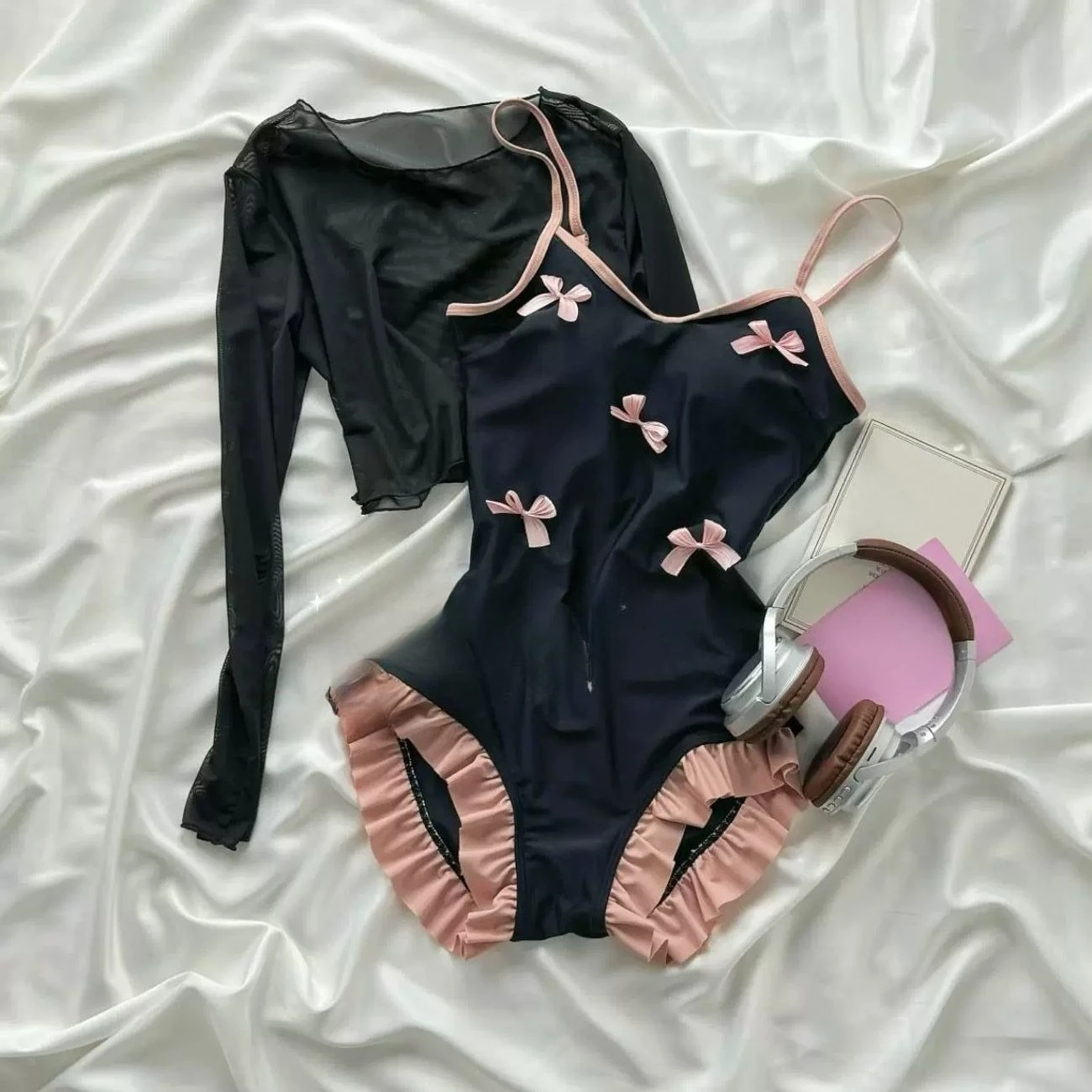 

Women Y2k Sweet Bikini Set Japanese Kawaii Print Ruffles Lolita Swimsuit Two Piece Swimwear Beach Wear