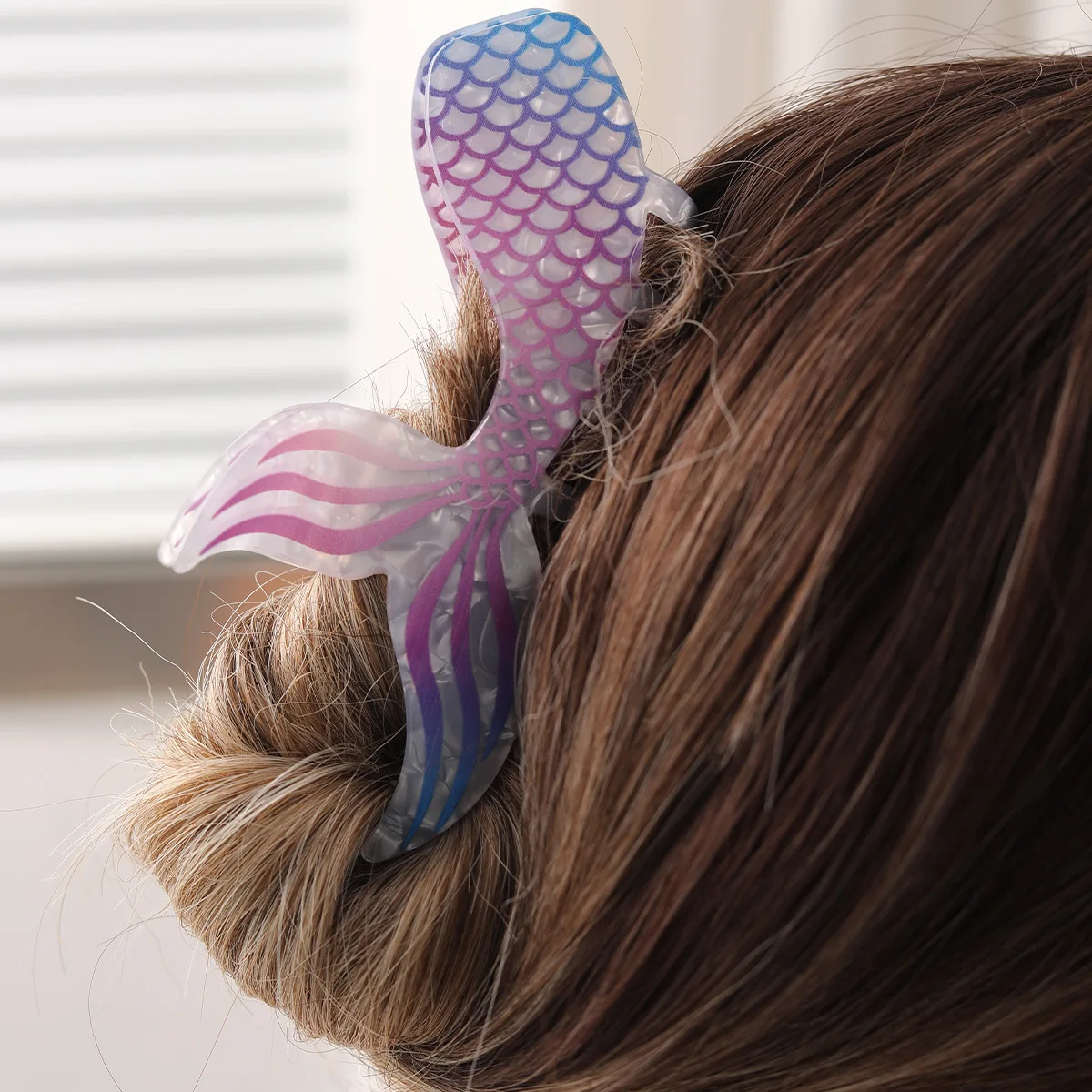 DuoShang New Ocean Series Mermaid Tail Hair Claw Acetate Claw Clips Colorful Fish Tail Crab Hair Clip for Women Hair Accessories