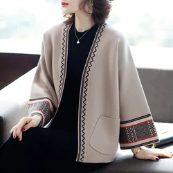 Spring New Mother Knitted Sweater 2023 Women Cardigans Noble Elegant Short Sweater Coat Middle-aged Female Cardigans Jacket