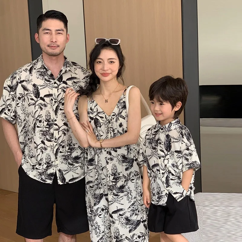 

Beach Vacation Family Beachwear,Mother-Daughter Halter Dress, Father-Son Matching Floral Shirt Set, Parent-Child Holiday Clothes