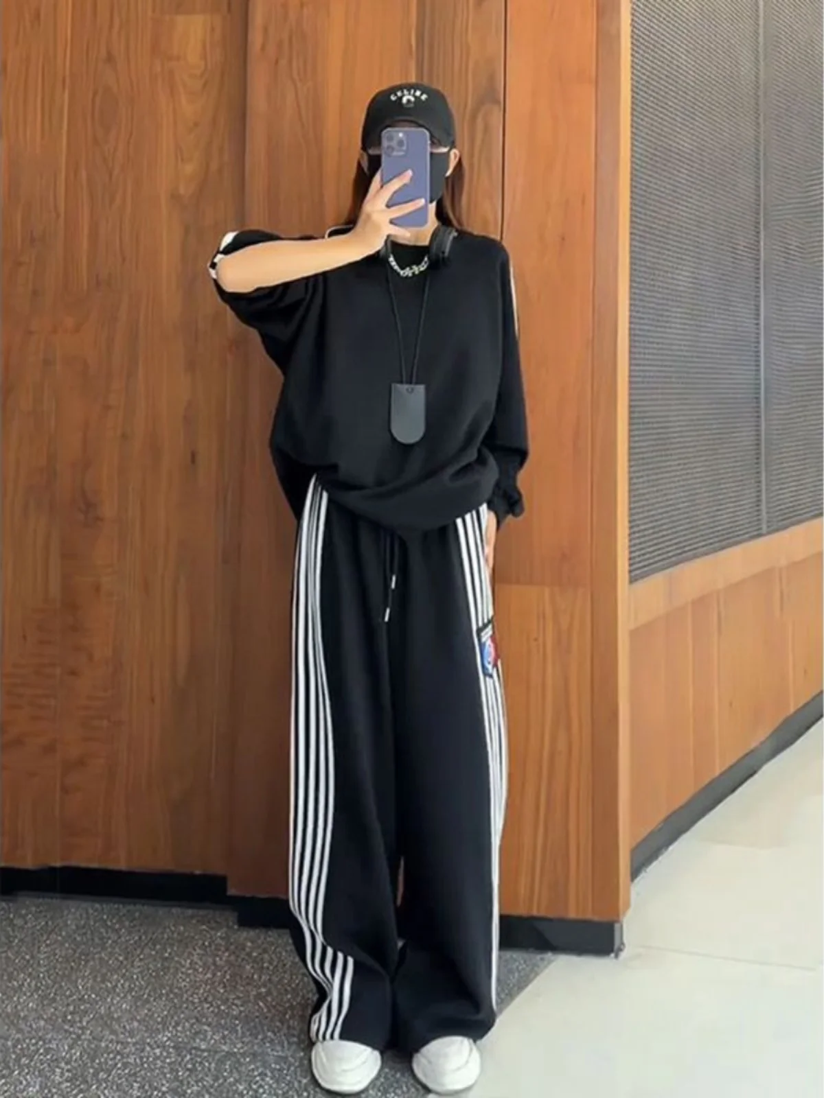 

Faionable Casual Sportswear Set Women's Loose Wide Leg Pants Hoodie Two Piece Set Autumn Season High Waist Ele Sle