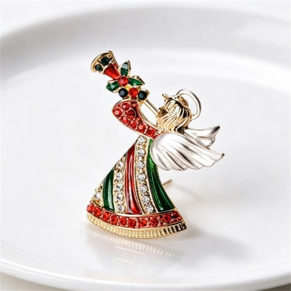 Merry Christmas Brooch Pins Xmas Angel Snowman Wreath Bells Lapel Pin Fashion Jewelry Gift for Coat Bag Holiday Party Outfit