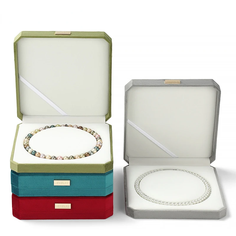 

Flannelette jewelry box Pearl bracelet storage box multi-color high-grade metal nameplate jewelry box