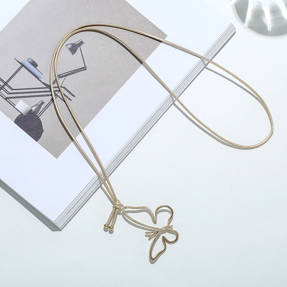 Sweater chain women's high-end long foreign trade jewelry butterfly Korean version fashion leather long sweater necklace